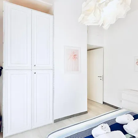 Apartment Hostdomus - Sun